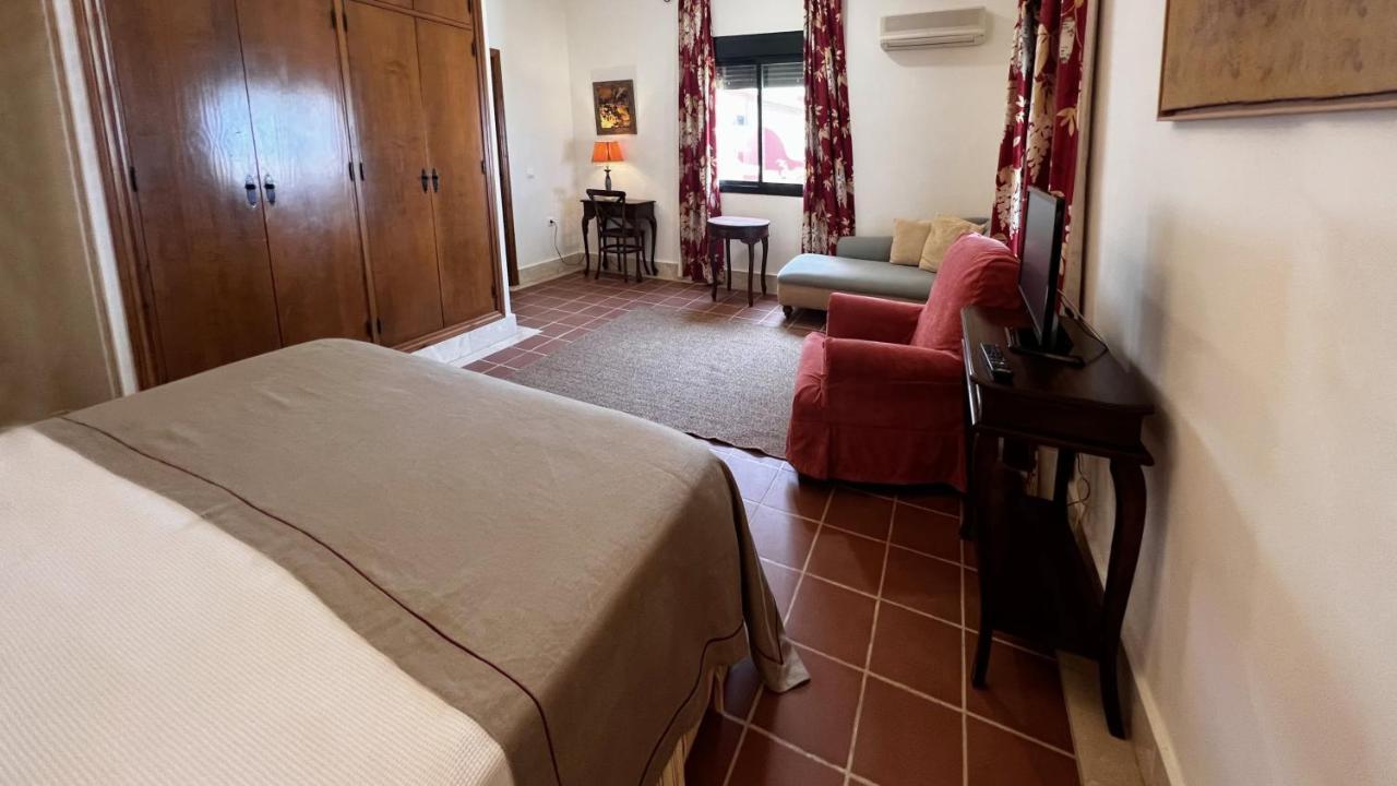 Hotel Sindhura Vejer de la Frontera Ngoại thất bức ảnh